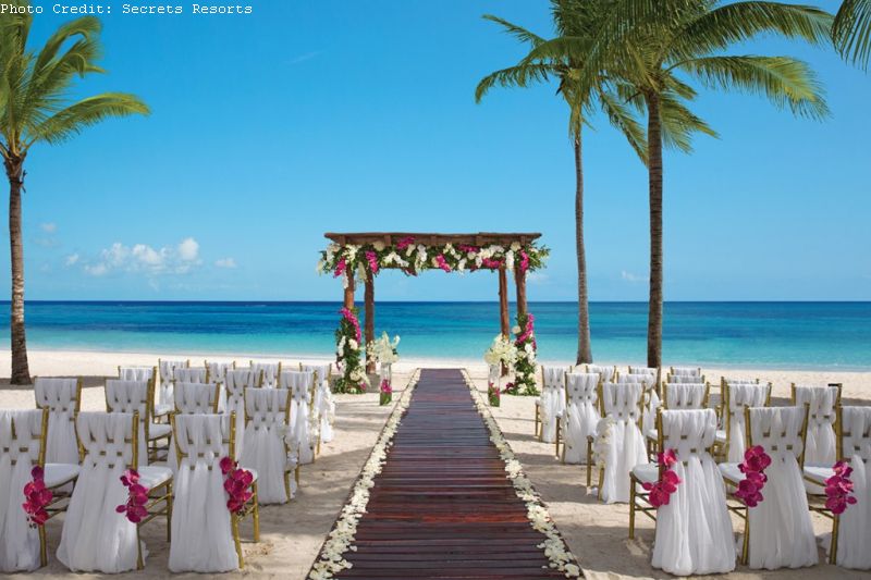 beach destination wedding service Chandler