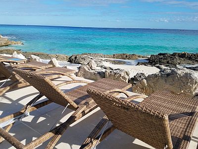 hotel xcaret beach chair
